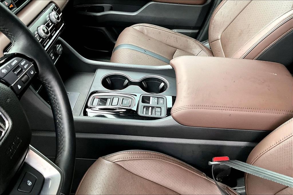 Certified 2025 Honda Pilot Elite image 13