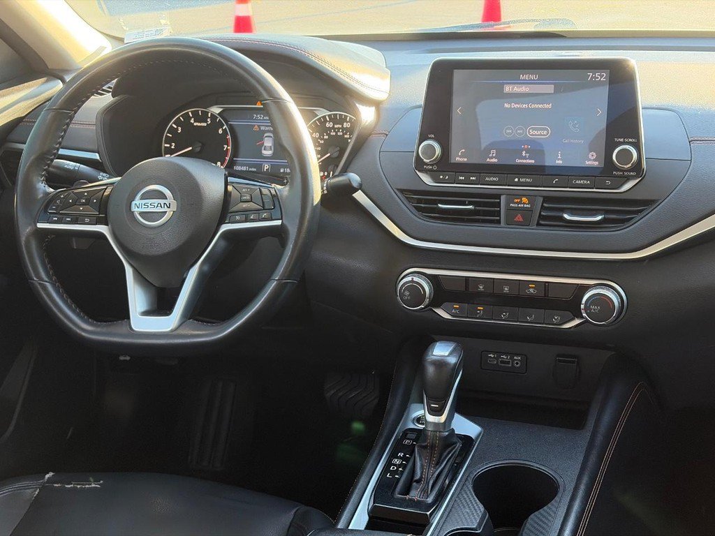 Used 2021 Nissan Altima 2.5 SR FWD image 12