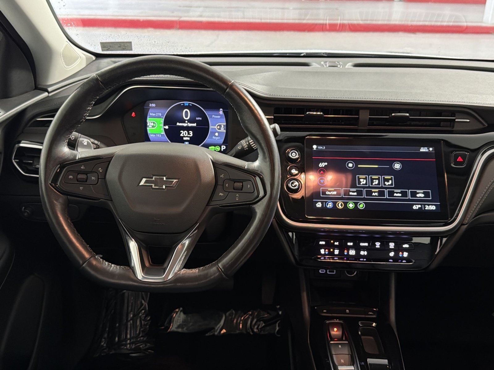 Used 2023 Chevrolet Bolt EUV LT w/ Convenience Package FWD image 16