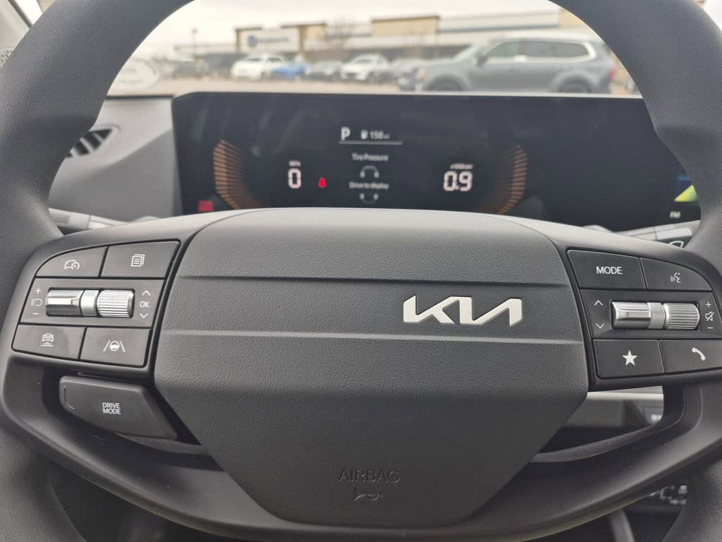 New 2026 Kia K4 LXS image 17