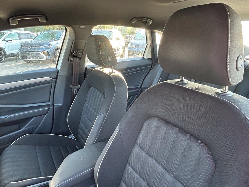 Certified 2024 Volkswagen Jetta Sport FWD image 16