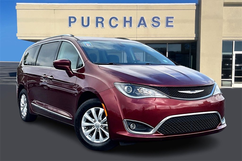 Used 2018 Chrysler Pacifica Touring-L