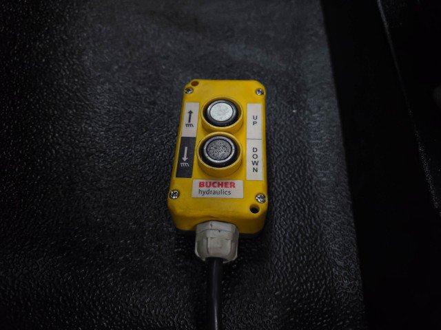 Used 2021 Ford F550 Luxury RWD image 15