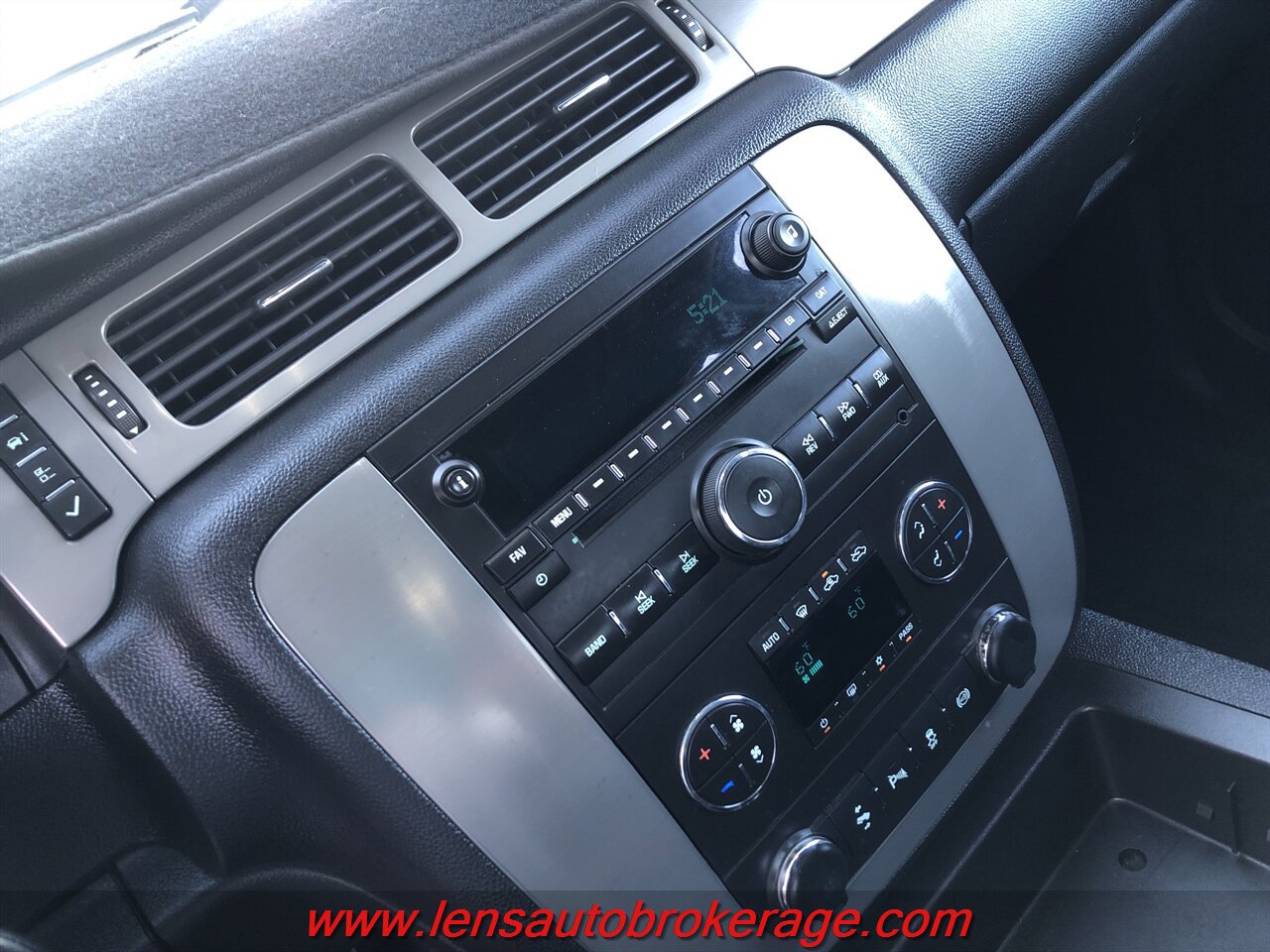 Used 2012 Chevrolet Silverado 2500 LTZ AWD/4WD image 14