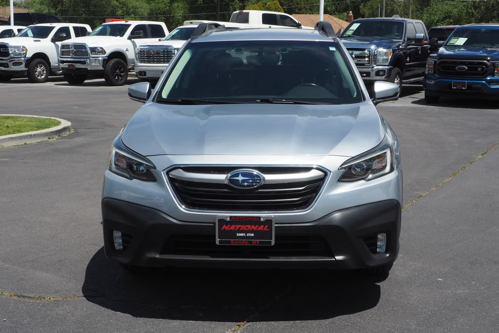 Used 2021 Subaru Outback Premium AWD/4WD image 2