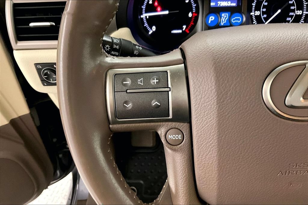 Used 2015 Lexus GX 460 w/ Premium Package AWD/4WD image 12