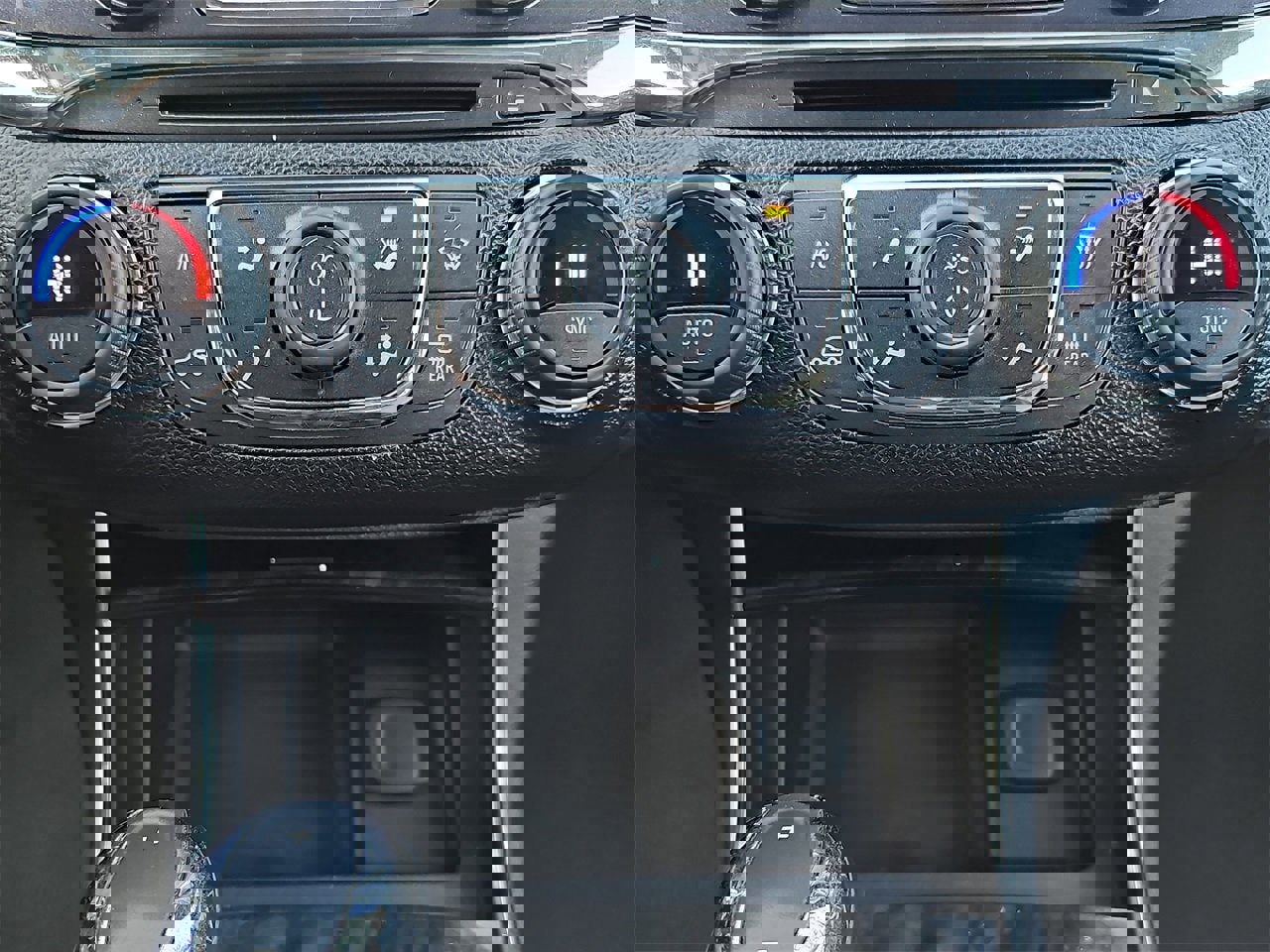 Used 2014 Chevrolet Impala LTZ image 20