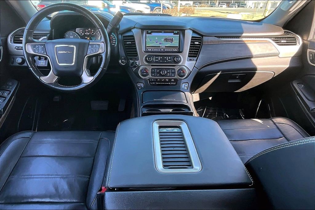 Used 2018 GMC Yukon Denali w/ Open Road Package image 21