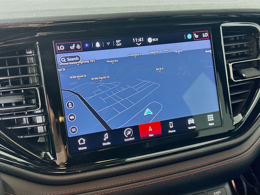 Used 2024 Dodge Durango GT image 28