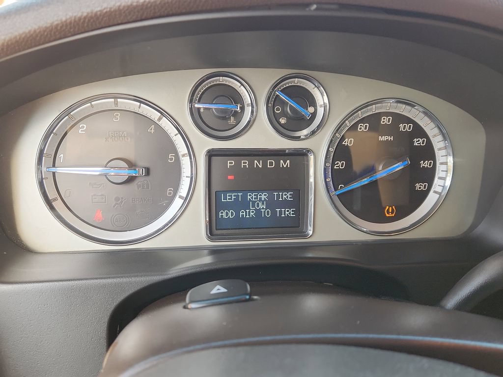 Used 2013 Cadillac Escalade Luxury AWD/4WD image 21