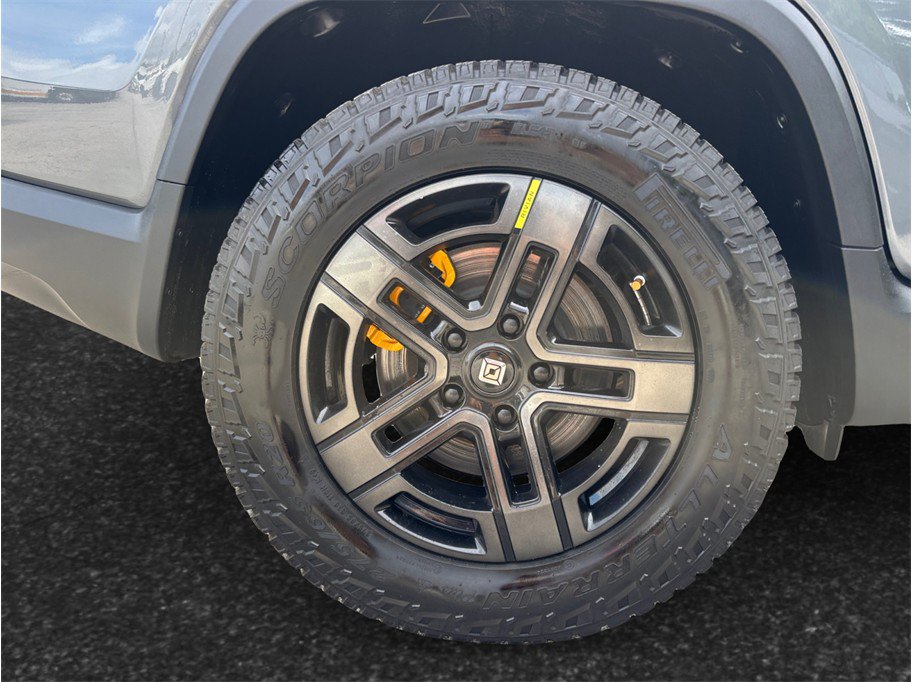 Used 2022 Rivian R1T Adventure AWD/4WD image 15