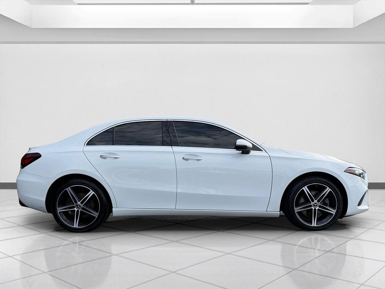 Used 2019 Mercedes-Benz A 220 4MATIC image 6