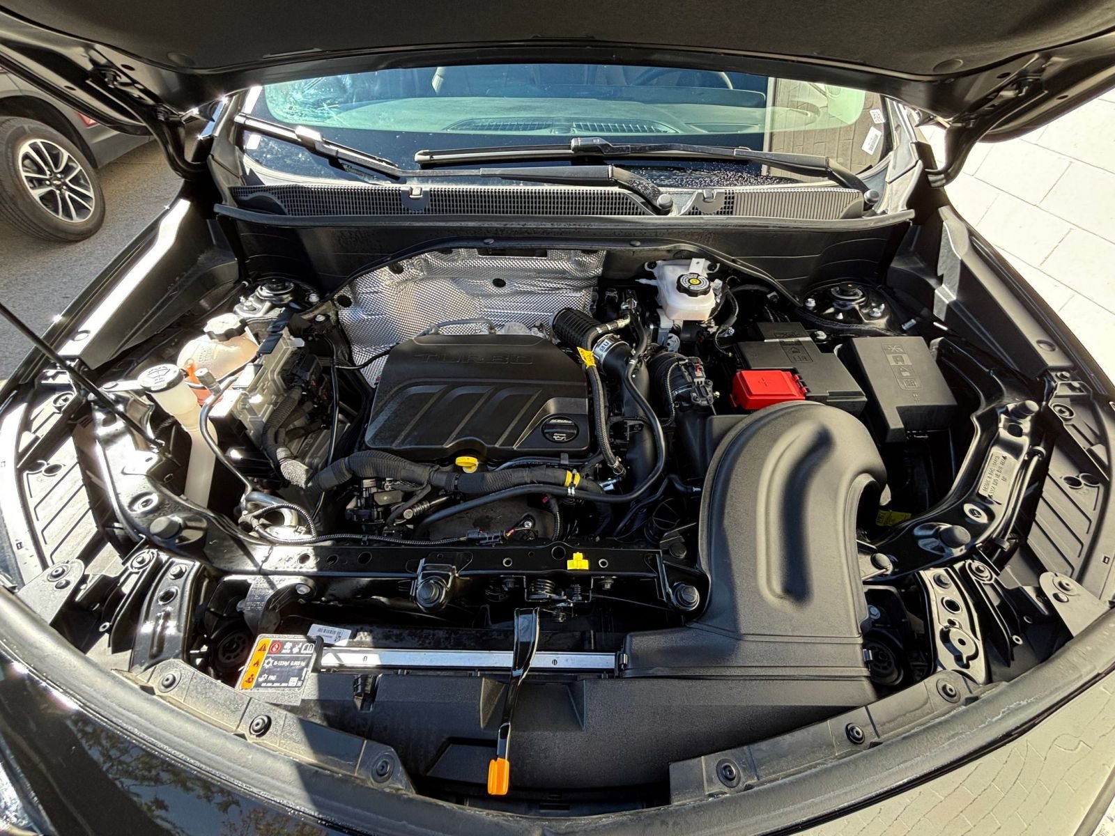 Used 2025 Buick Encore GX Preferred image 32