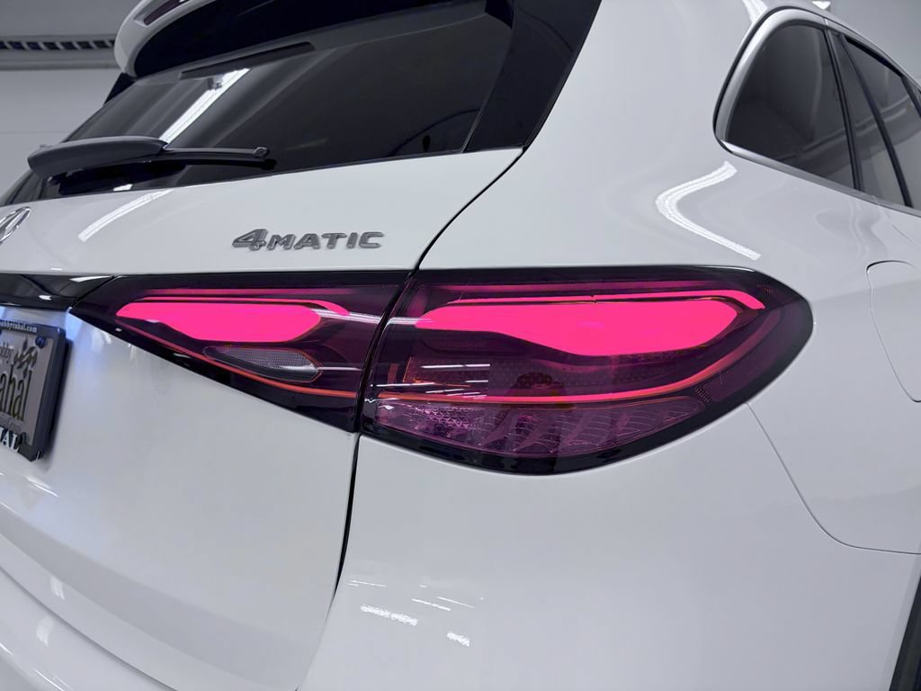Certified 2026 Mercedes-Benz GLC 300 4MATIC image 10
