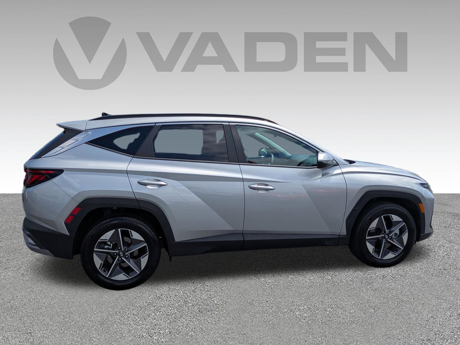 Used 2025 Hyundai Tucson SEL image 24