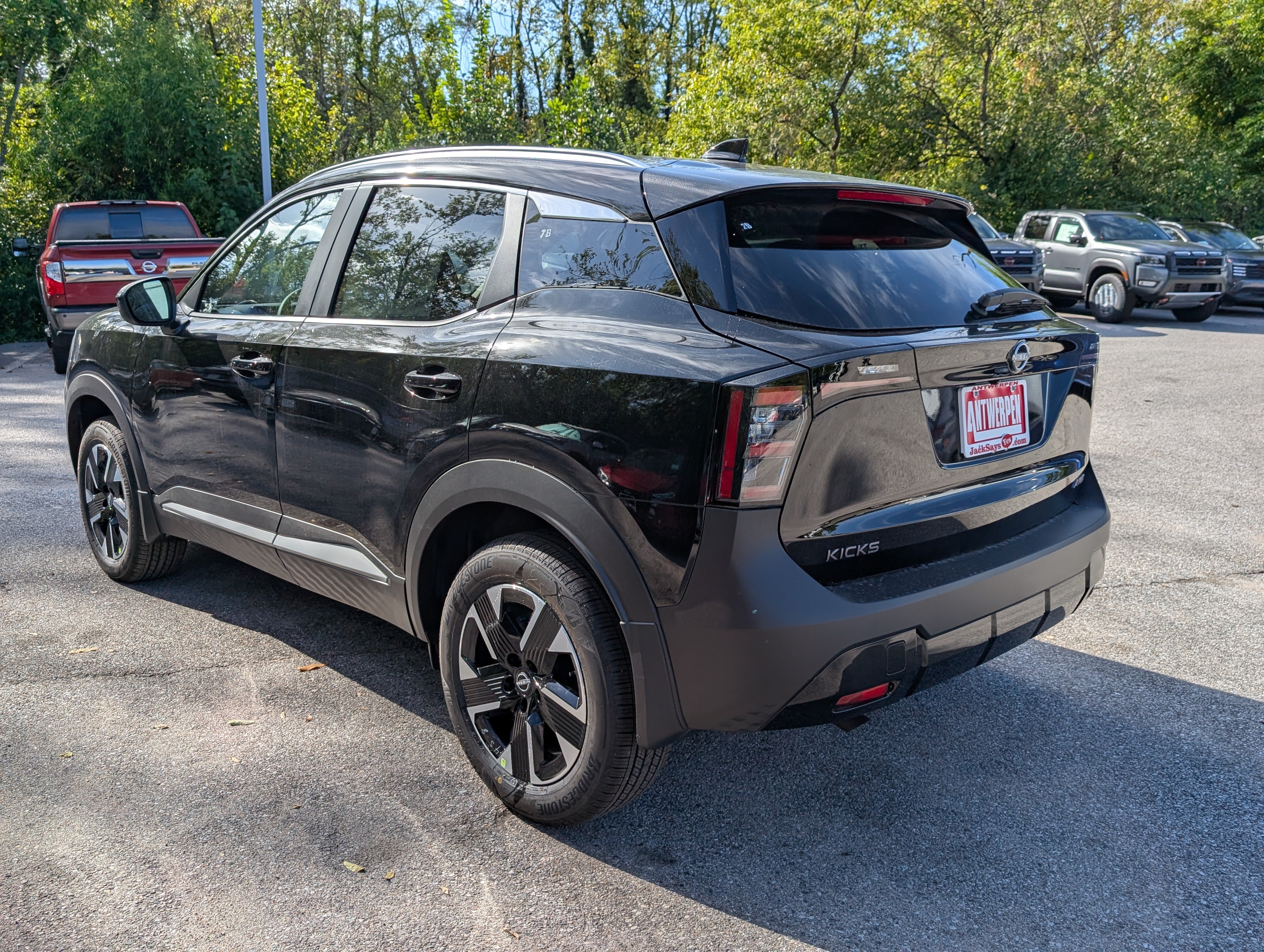 New 2027 Nissan Kicks SV w/ SV Premium Package AWD/4WD image 5
