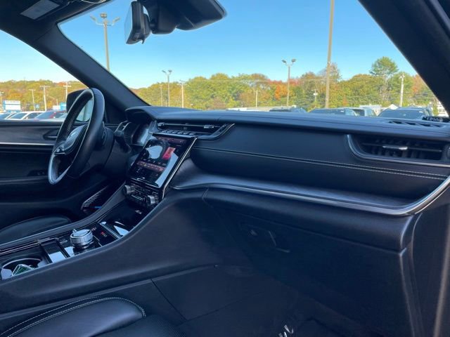 Used 2021 Jeep Grand Cherokee L Overland w/ Luxury Tech Group IV image 32