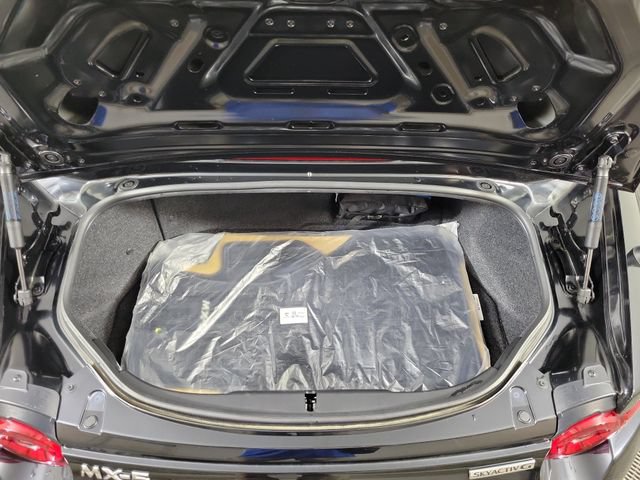 Used 2025 MAZDA MX-5 Miata Sport RWD image 6