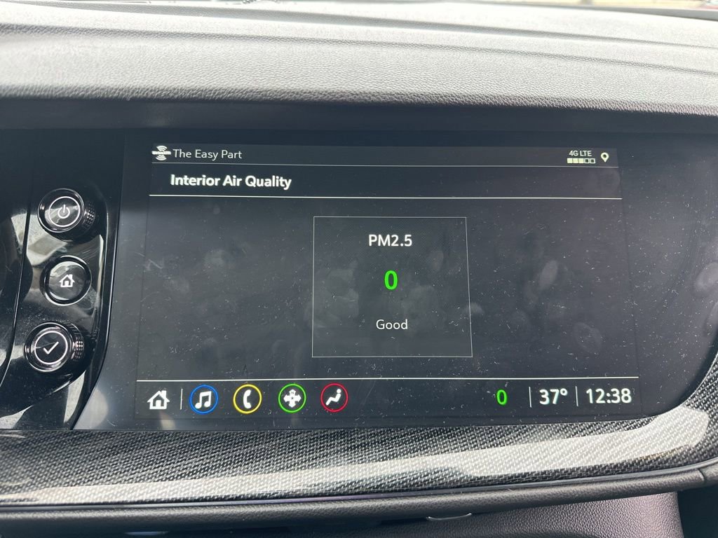 Used 2023 Buick Envision Essence image 44