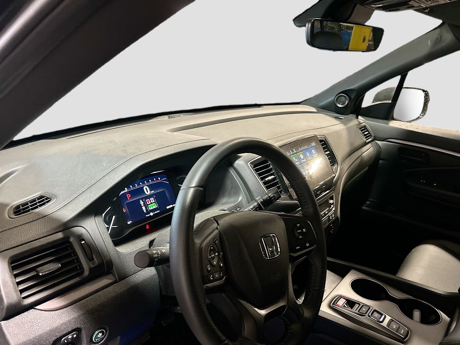 Used 2025 Honda Passport EX-L image 9