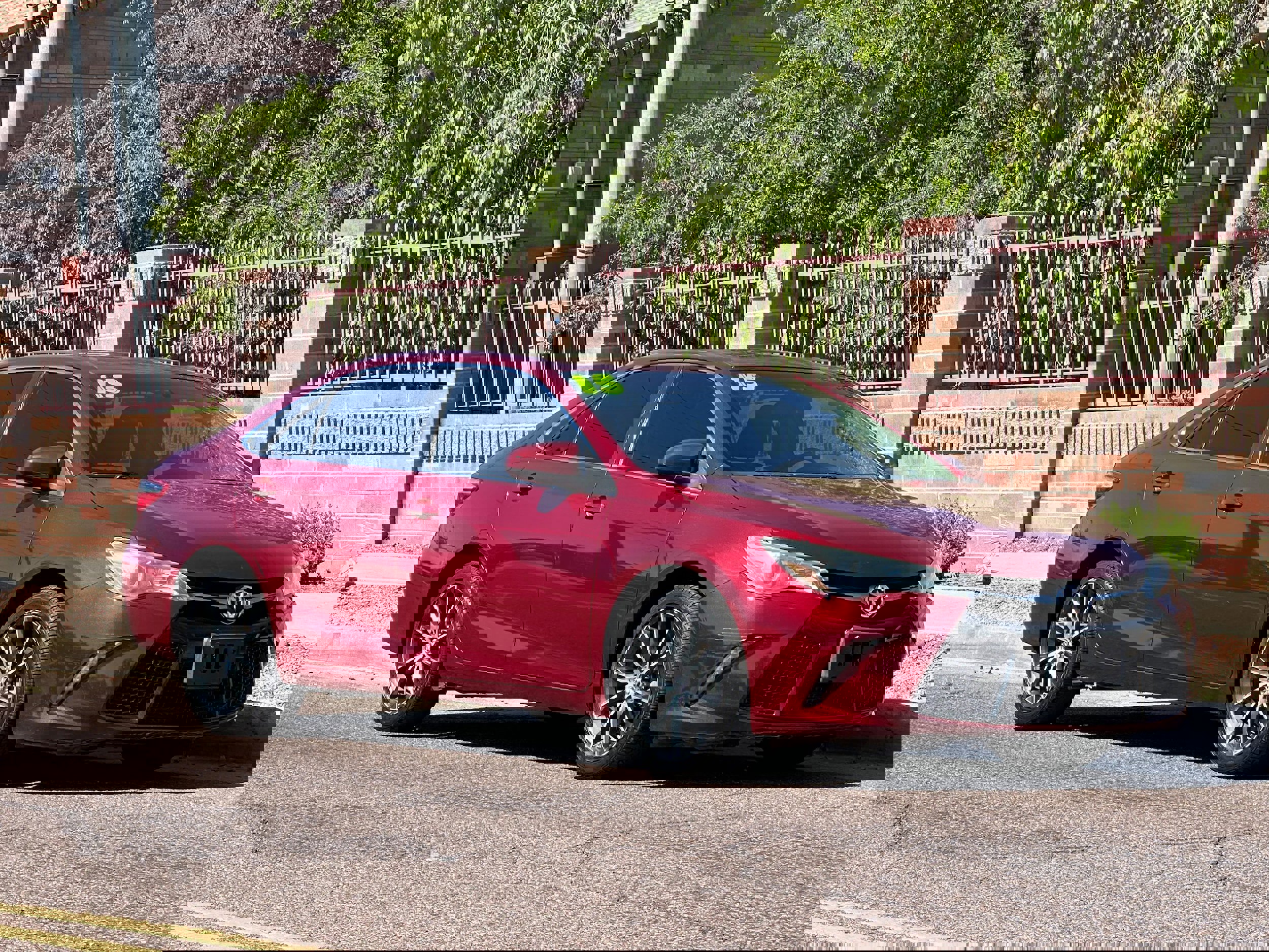 Used 2015 Toyota Camry XSE image 8