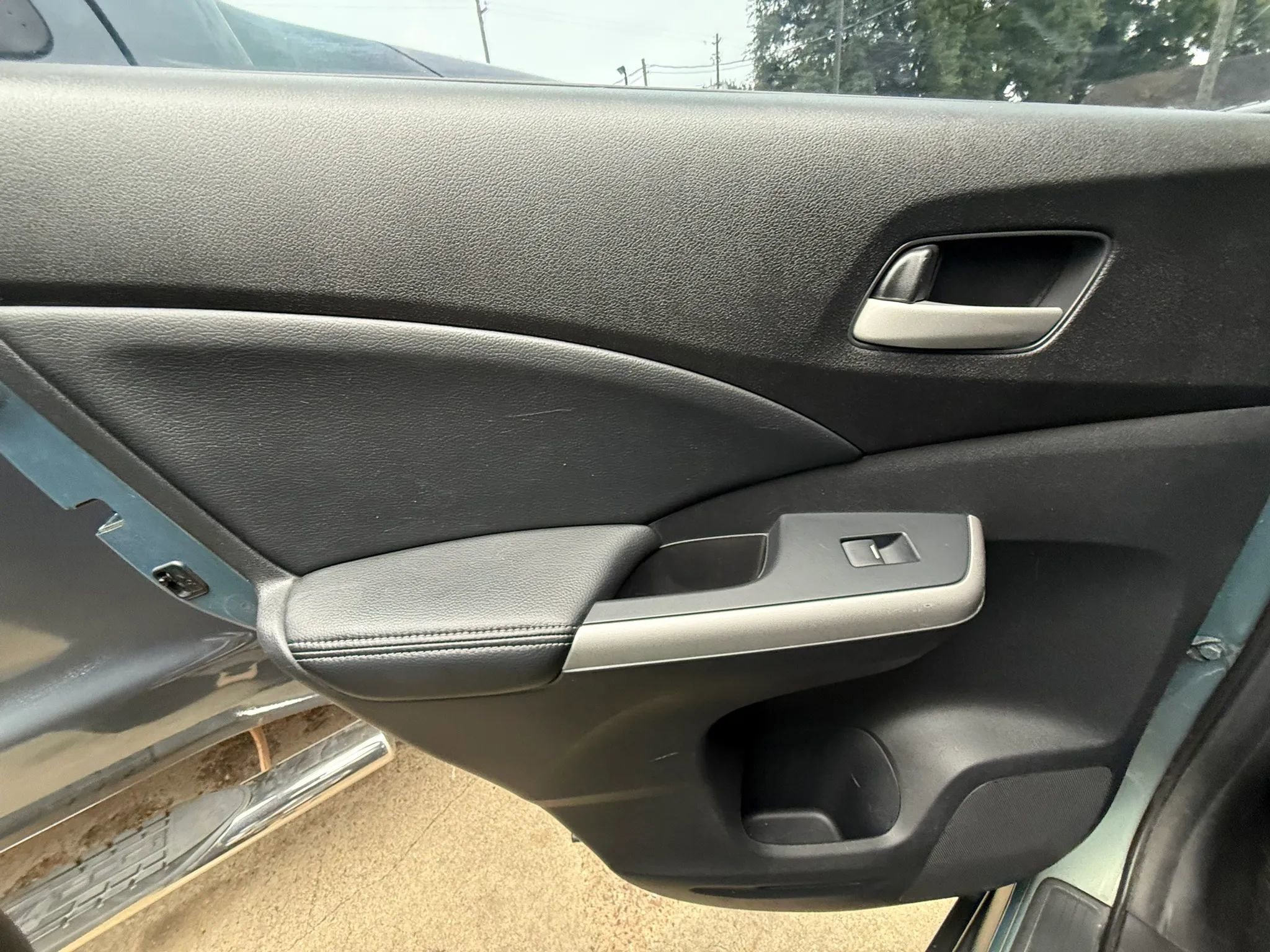 Used 2012 Honda CR-V EX-L image 22