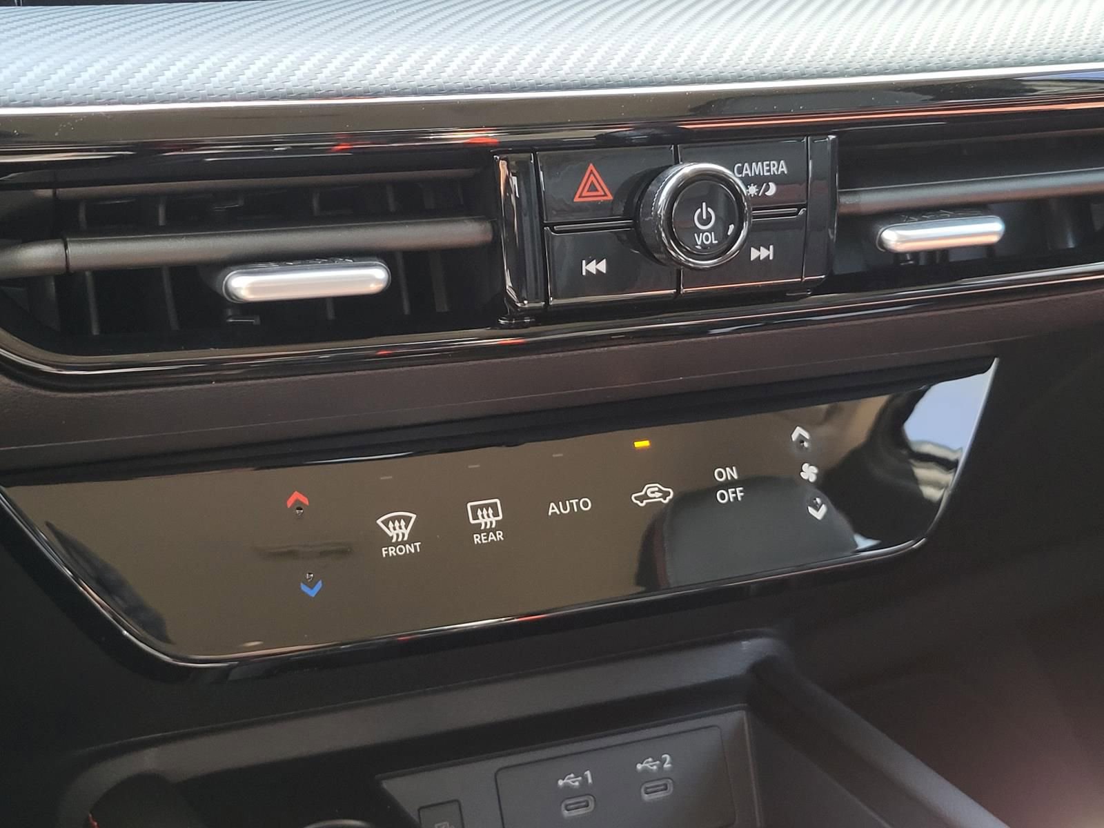 New 2026 Nissan Kicks SR FWD image 22
