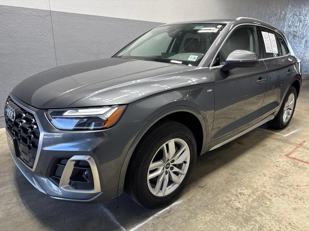 Used 2023 Audi Q5 2.0T Premium w/ Convenience Package AWD/4WD image 6