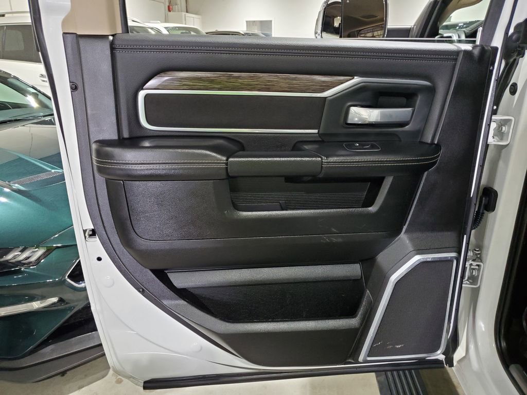 Used 2020 RAM 2500 Laramie image 25