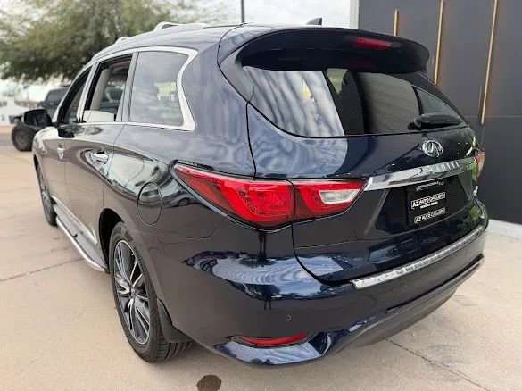 Used 2018 INFINITI QX60 FWD w/ Deluxe Technology Package image 5
