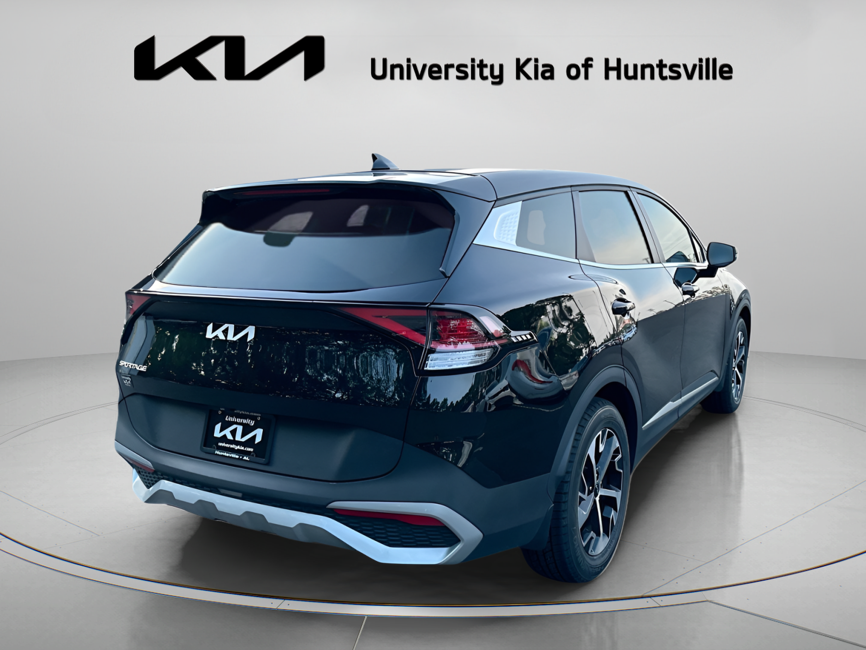 Used 2023 Kia Sportage EX FWD image 8