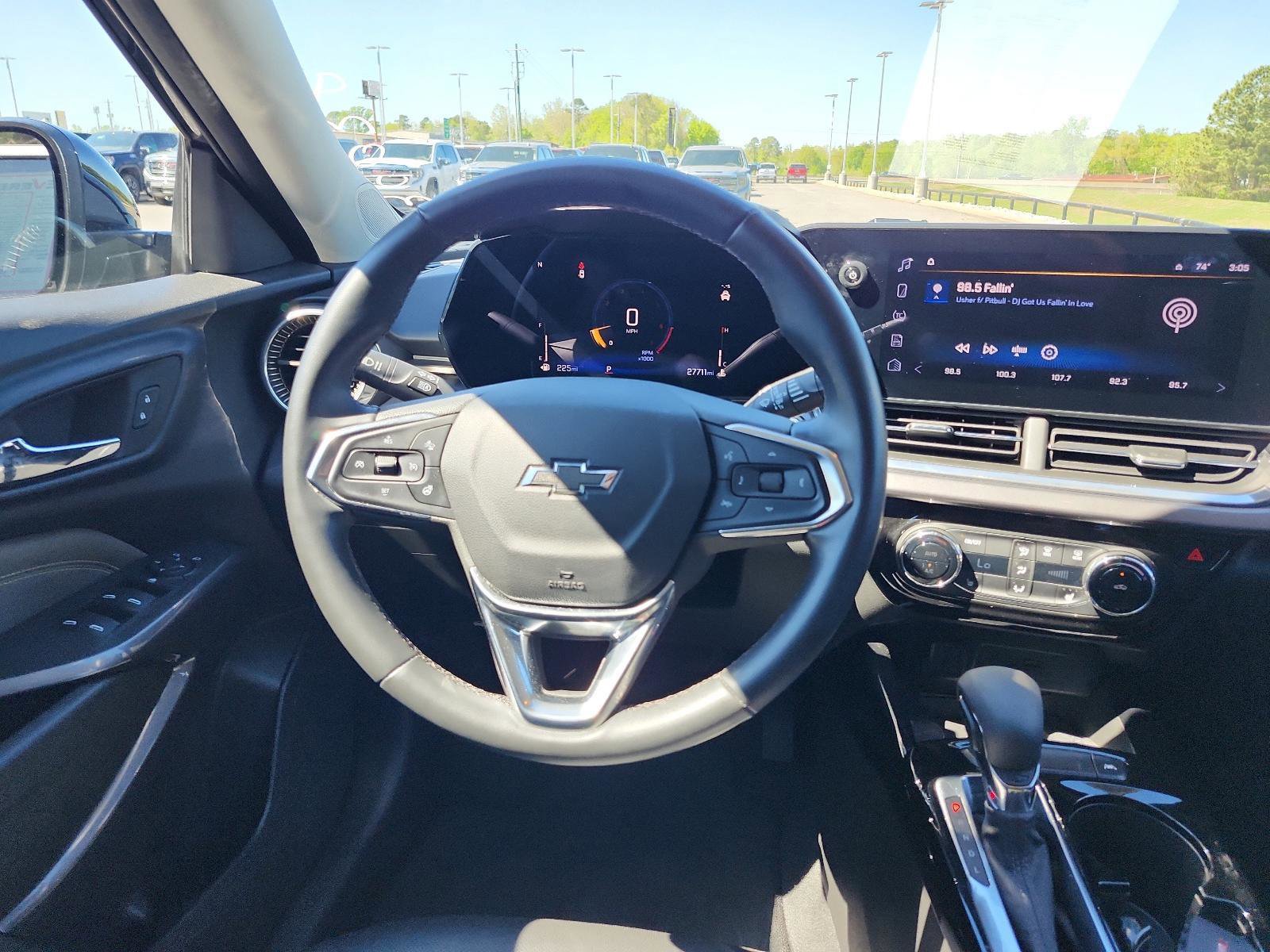 Certified 2024 Chevrolet Trax ACTIV w/ Sunroof Package image 12