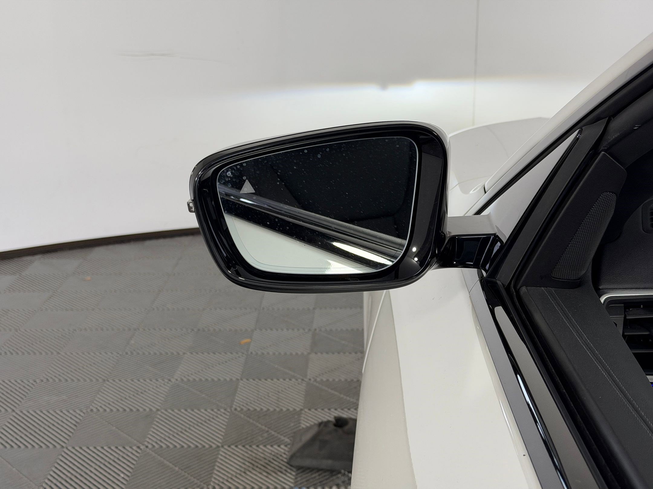 Certified 2024 BMW 430i Convertible w/ M Sport Package image 18