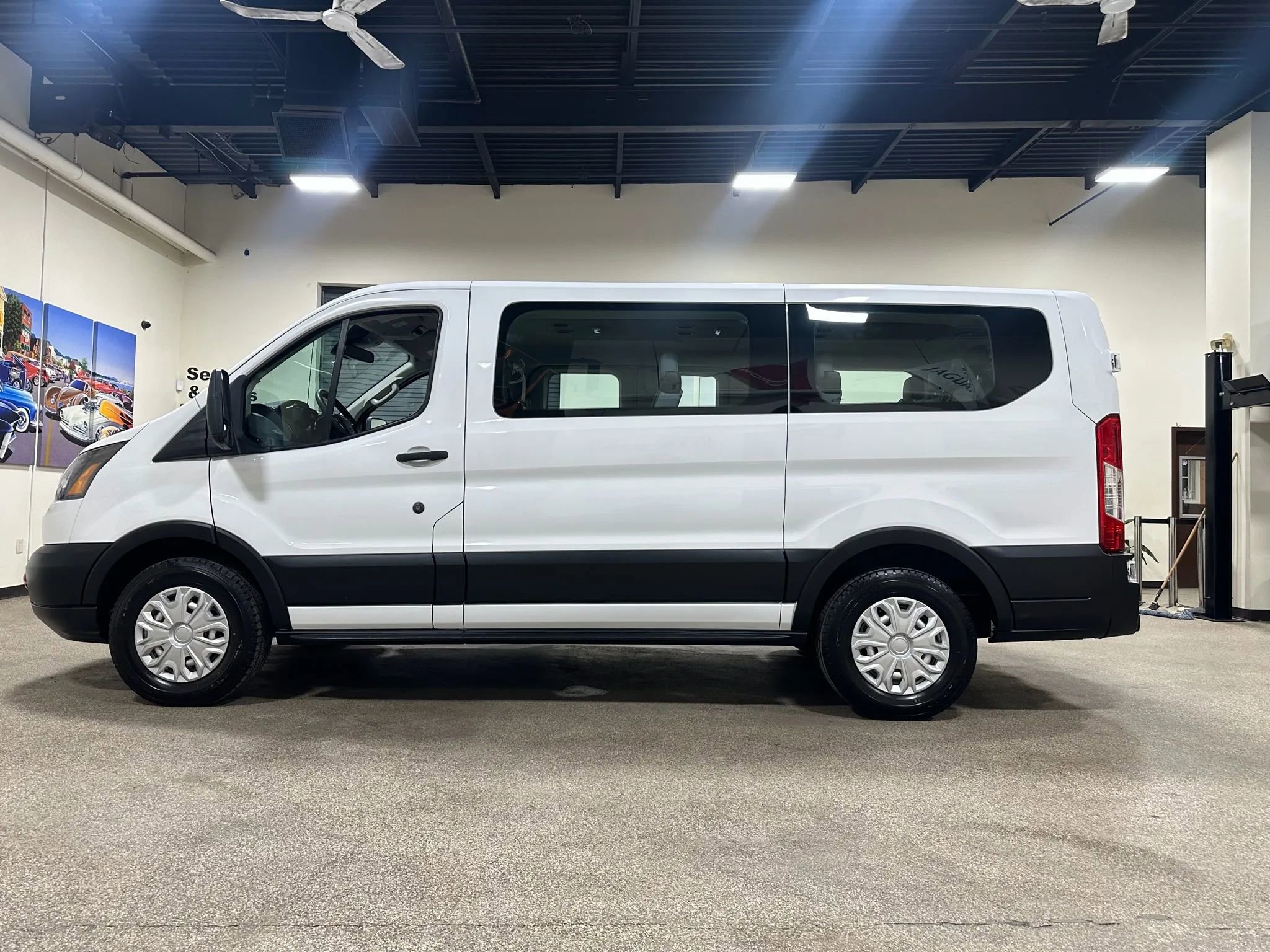 Used 2019 Ford Transit 150 XL image 13