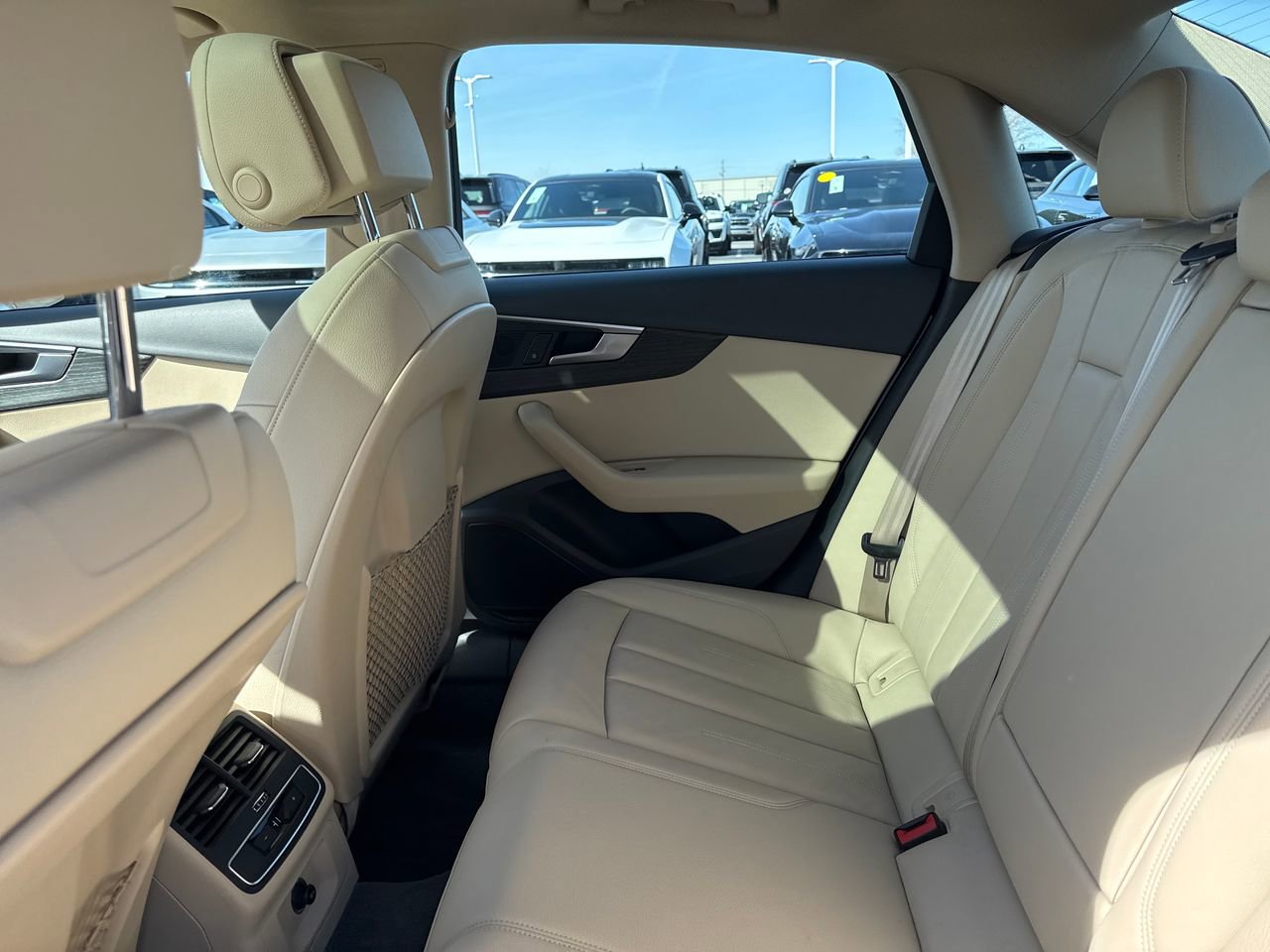 Used 2019 Audi A4 2.0T Premium w/ Convenience Package image 13