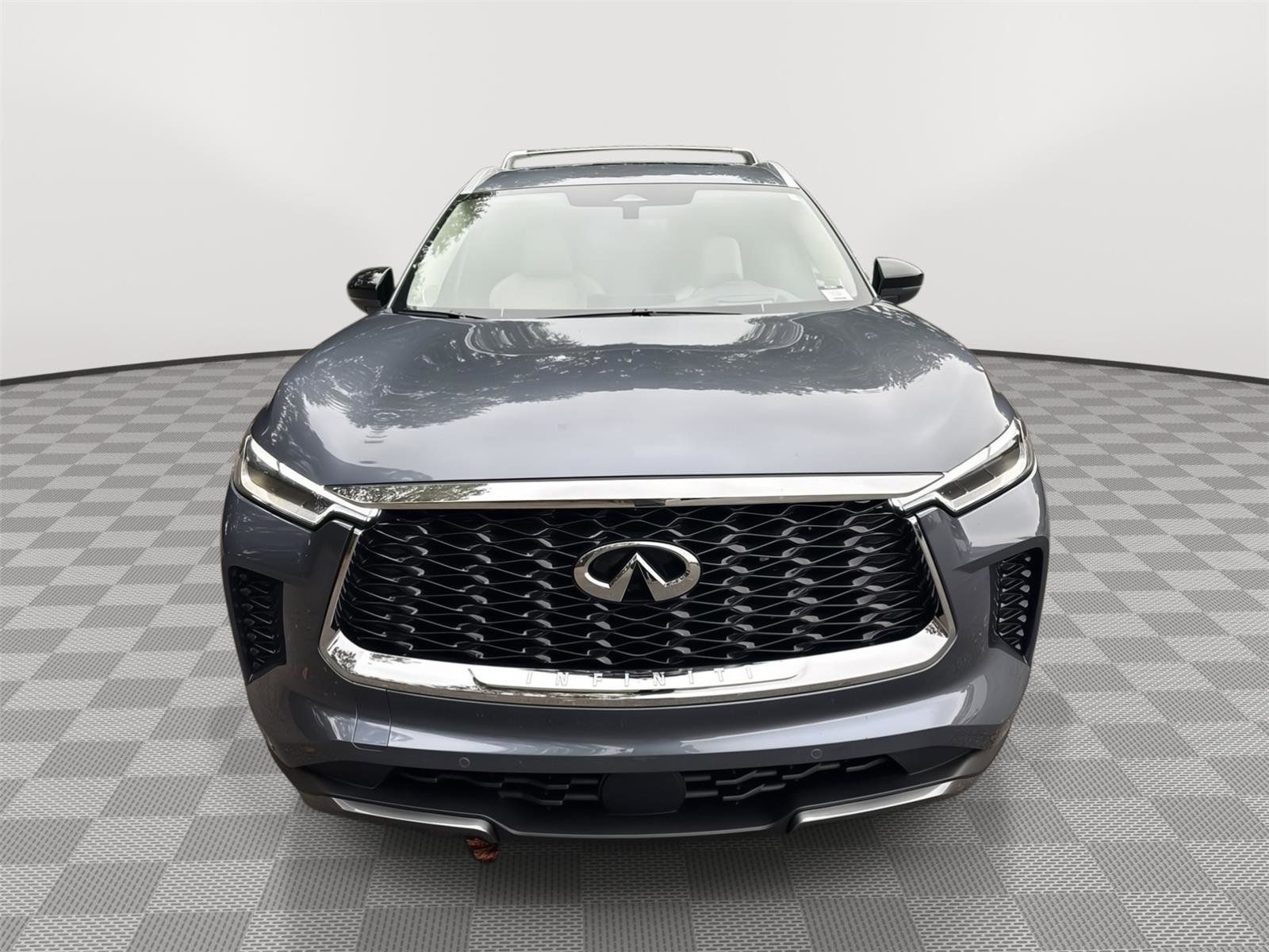 Used 2025 INFINITI QX60 Sensory w/ Vision Package image 3