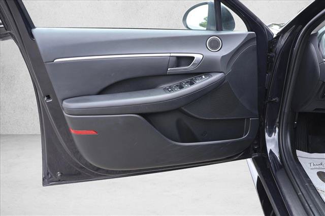 Used 2023 Hyundai Sonata SEL w/ Convenience Package FWD image 12