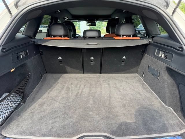 Used 2024 Mercedes-Benz GLC 300 4MATIC image 10