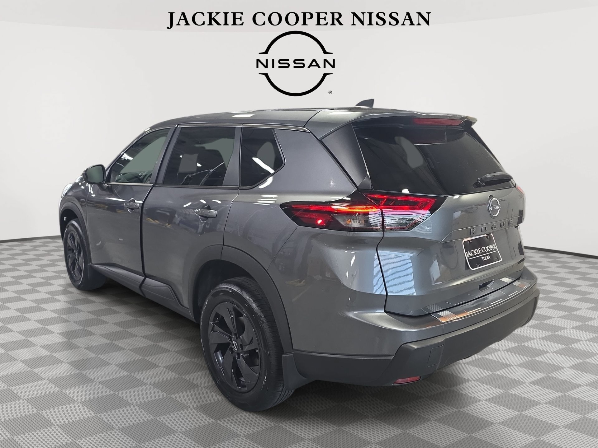 New 2026 Nissan Rogue SV FWD image 7