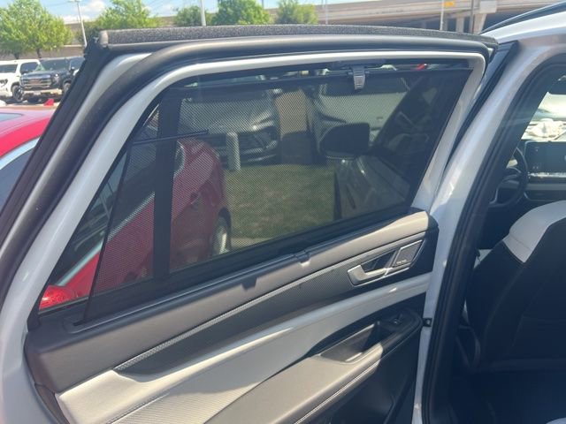 Used 2026 Volkswagen Atlas Cross Sport SEL Premium R-Line image 18