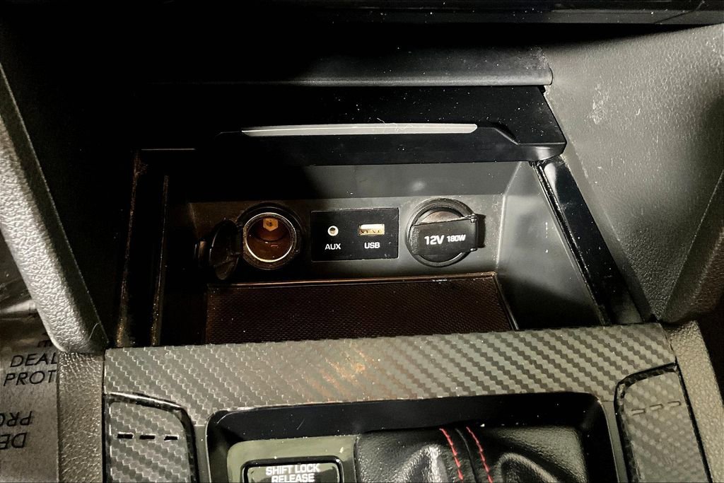 Used 2018 Hyundai Elantra Sport w/ Sport Premium Package 03 image 31