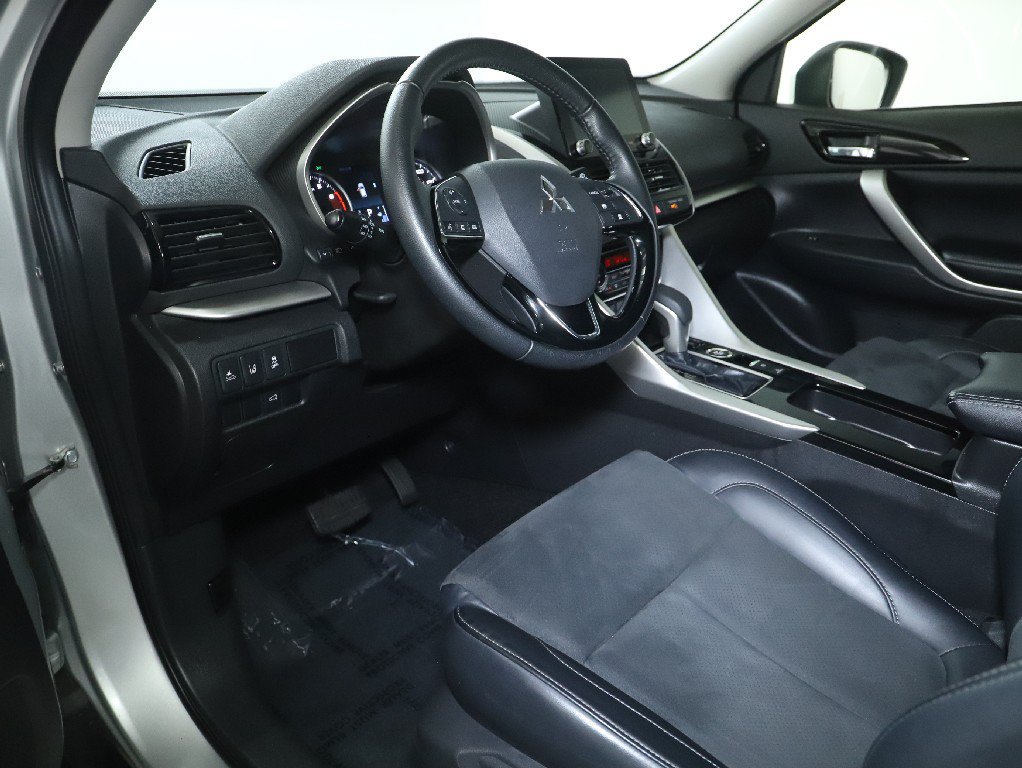 Used 2024 Mitsubishi Eclipse Cross SE AWD/4WD image 17
