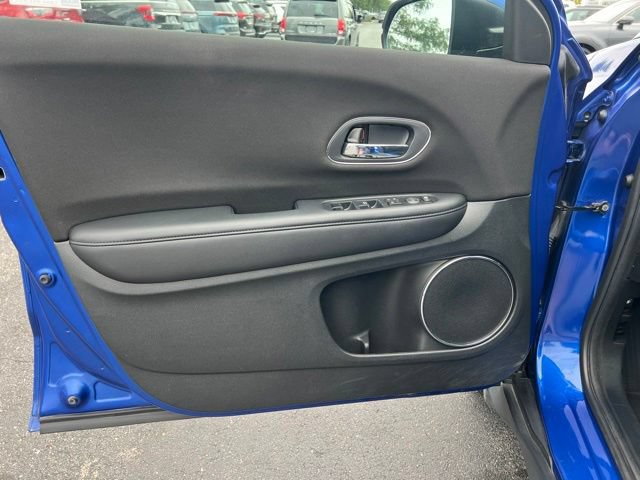 Used 2018 Honda HR-V EX image 26