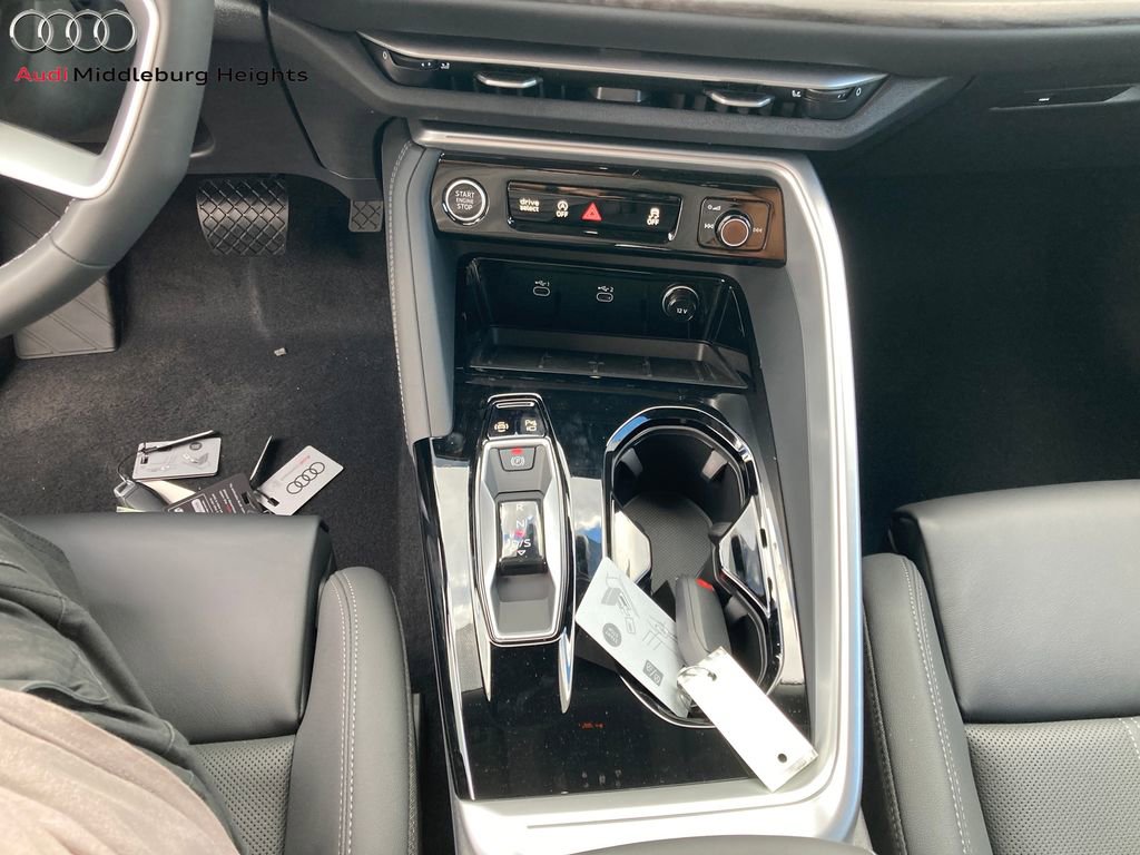 New 2025 Audi Q5 Premium Plus image 18
