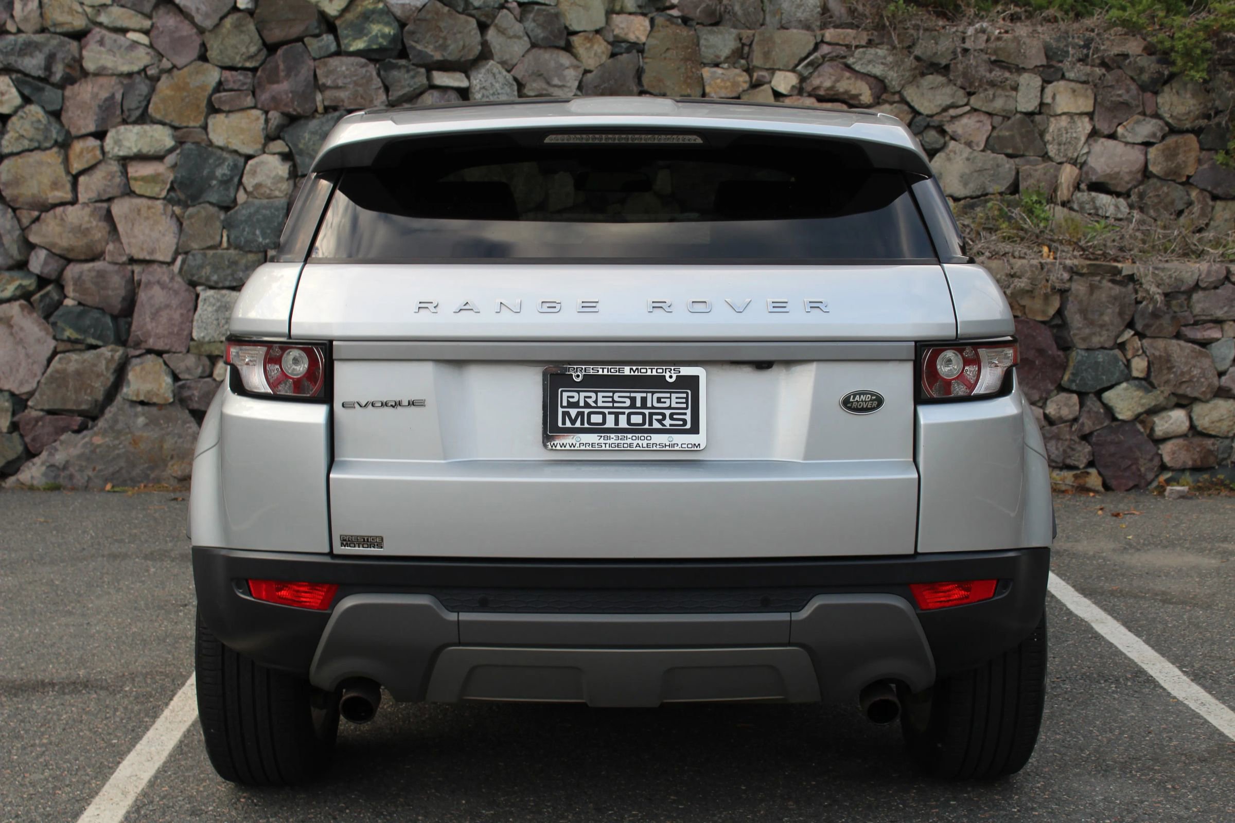 Used 2015 Land Rover Range Rover Evoque Pure Plus image 8