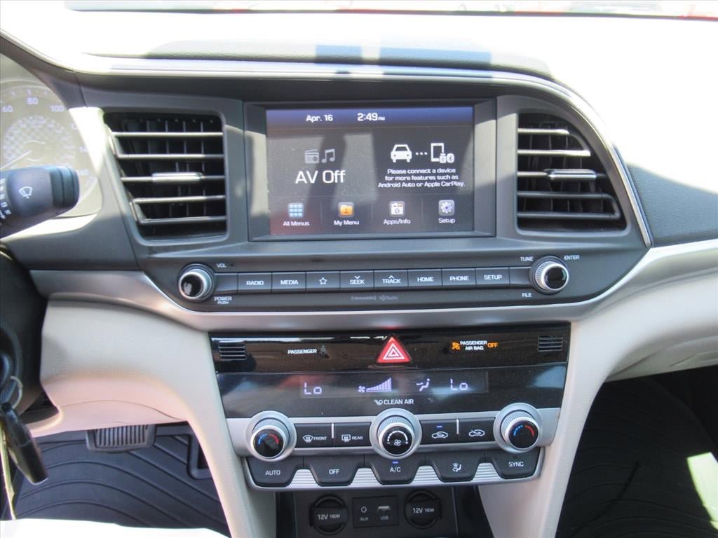 Used 2020 Hyundai Elantra SEL FWD image 26