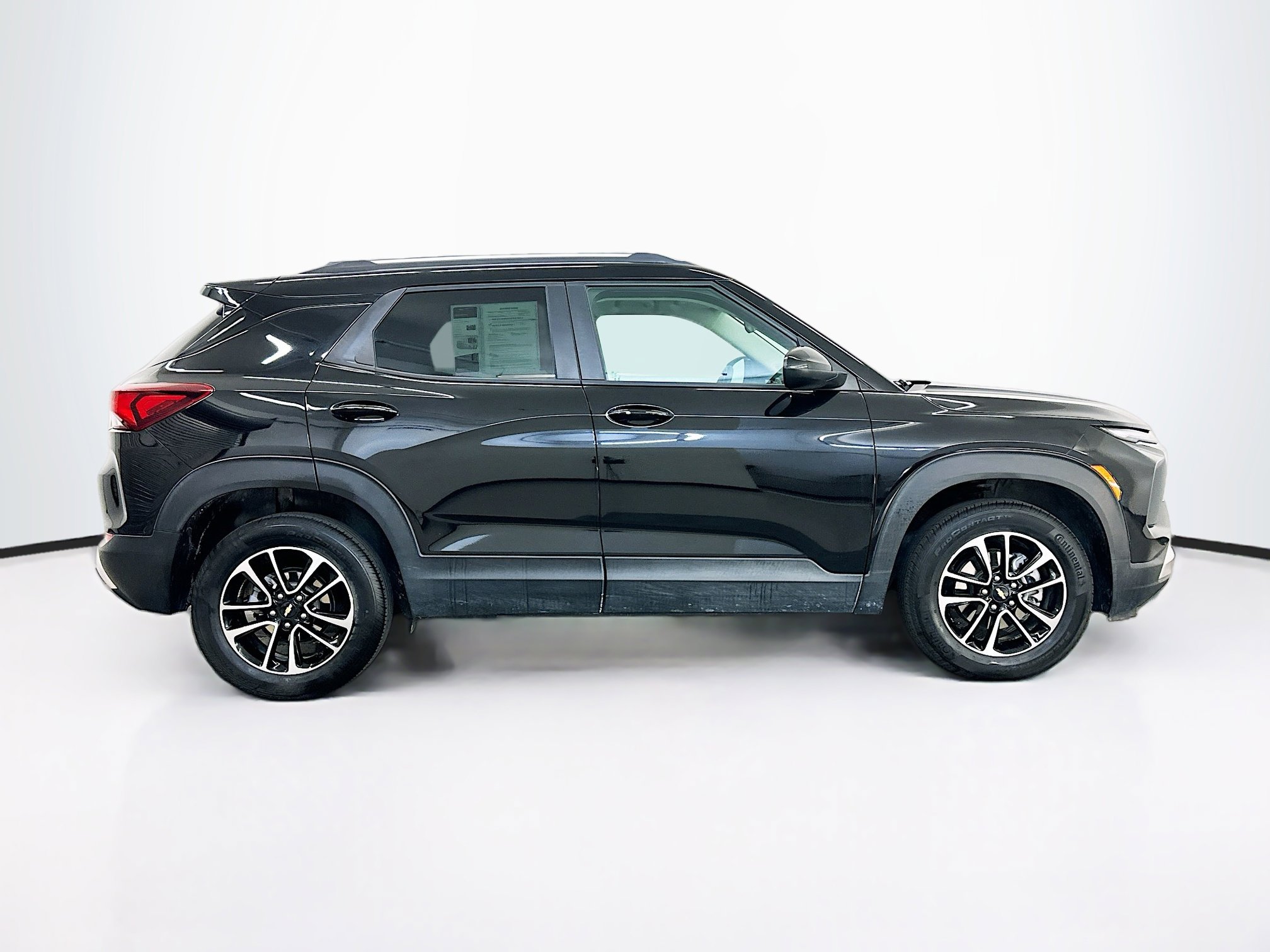 Used 2025 Chevrolet TrailBlazer LT image 10