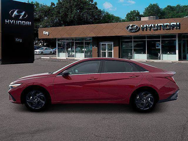 New 2026 Hyundai Elantra SEL Sport Premium FWD image 5