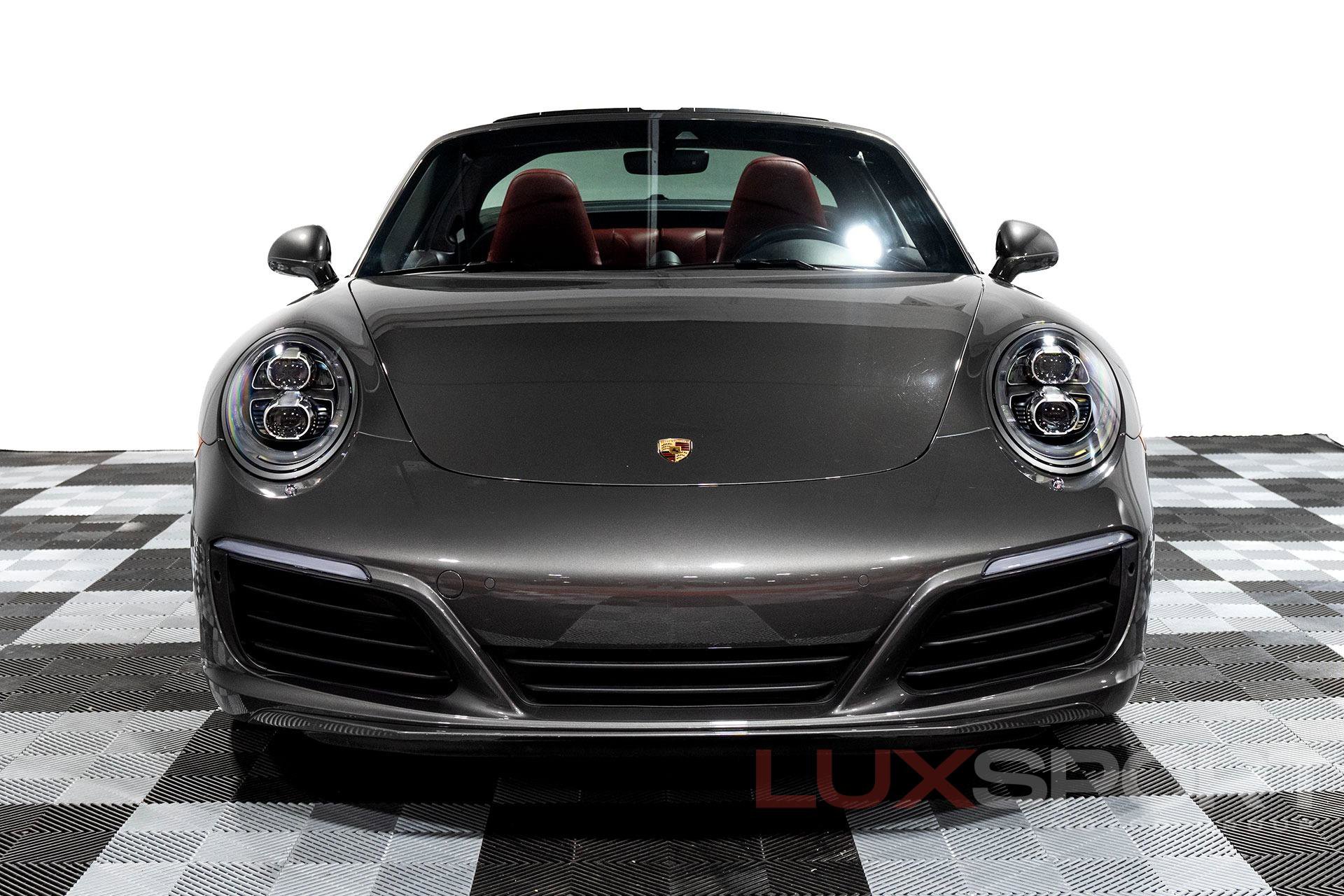 Used 2017 Porsche 911 Targa 4S image 11