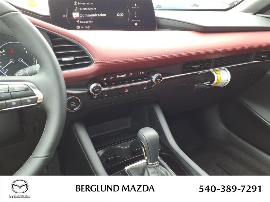 New 2026 MAZDA MAZDA3 Hatchback w/Premium Plus Pkg AWD/4WD image 23